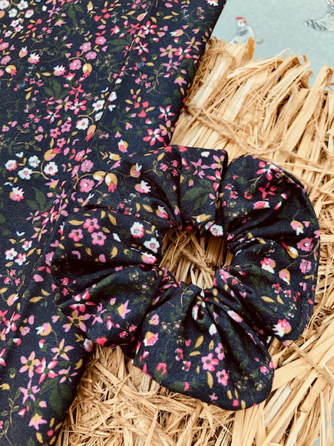 The Joules Navy Floral